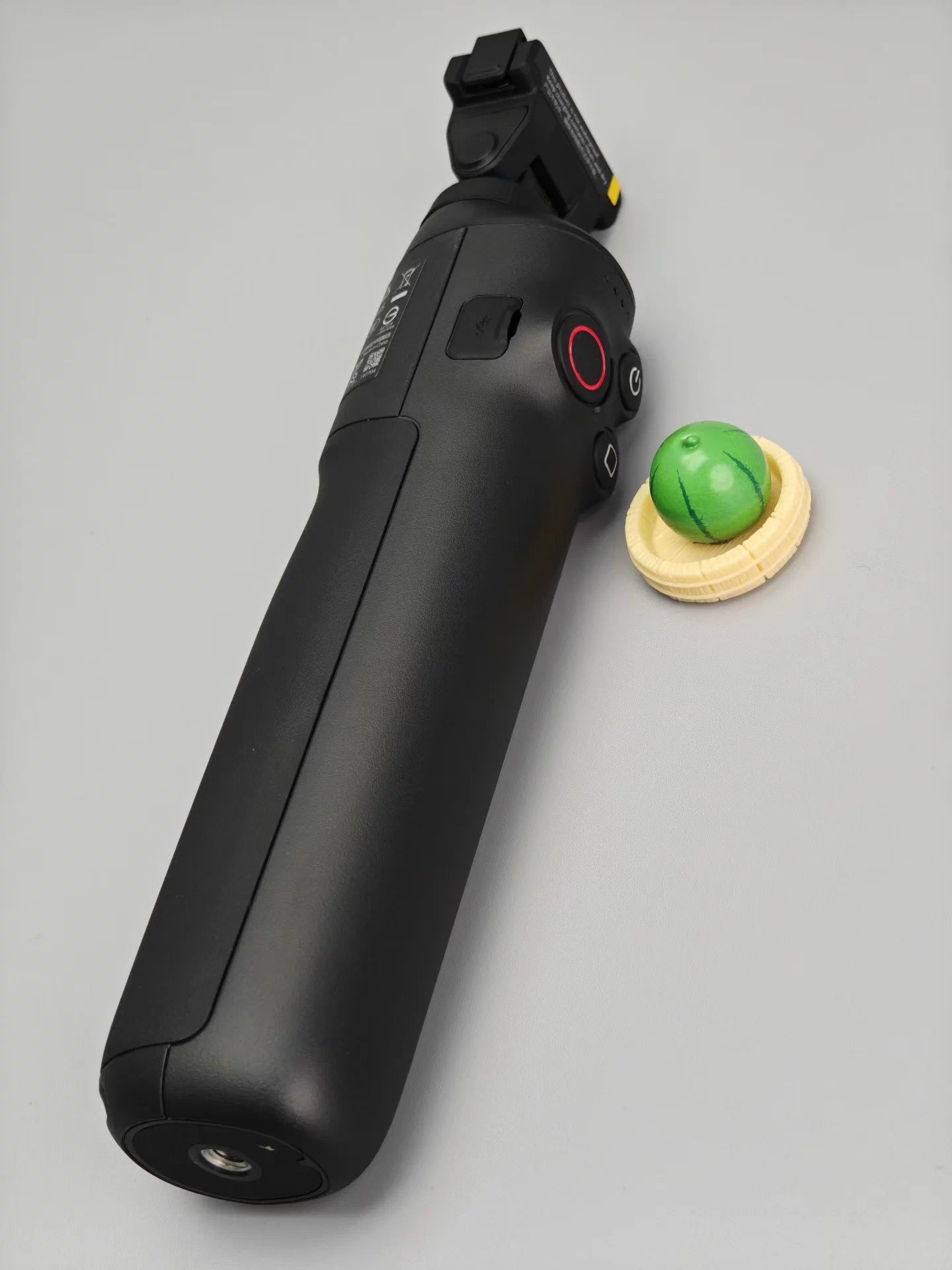 DJI Osmo 360 Battery Extension Rod, Like-New Condition | Built-in Battery for 4.5H 8K Recording