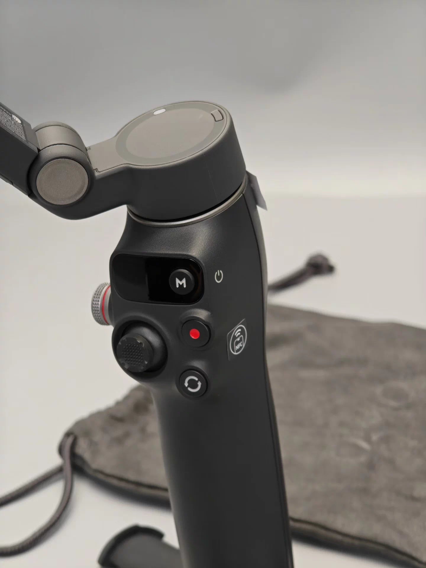 DJI Osmo Mobile 8 Gimbal | Near-New, Activated Used Twice, Gimbal + Storage Bag