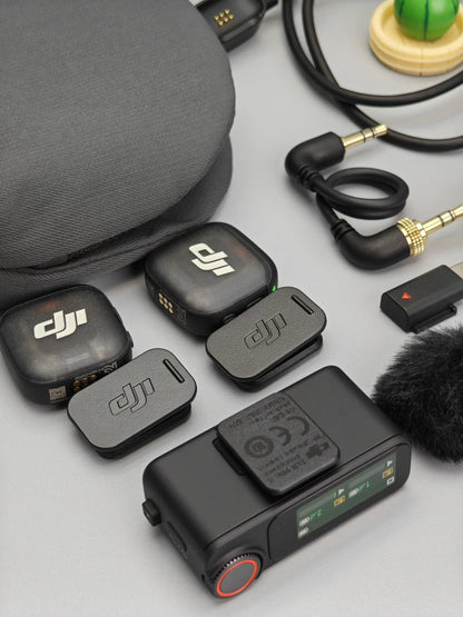 DJI Mic 3 (2 TX + 1 RX) wireless microphone, |  Like-New, No Charging Case, Fully Functional