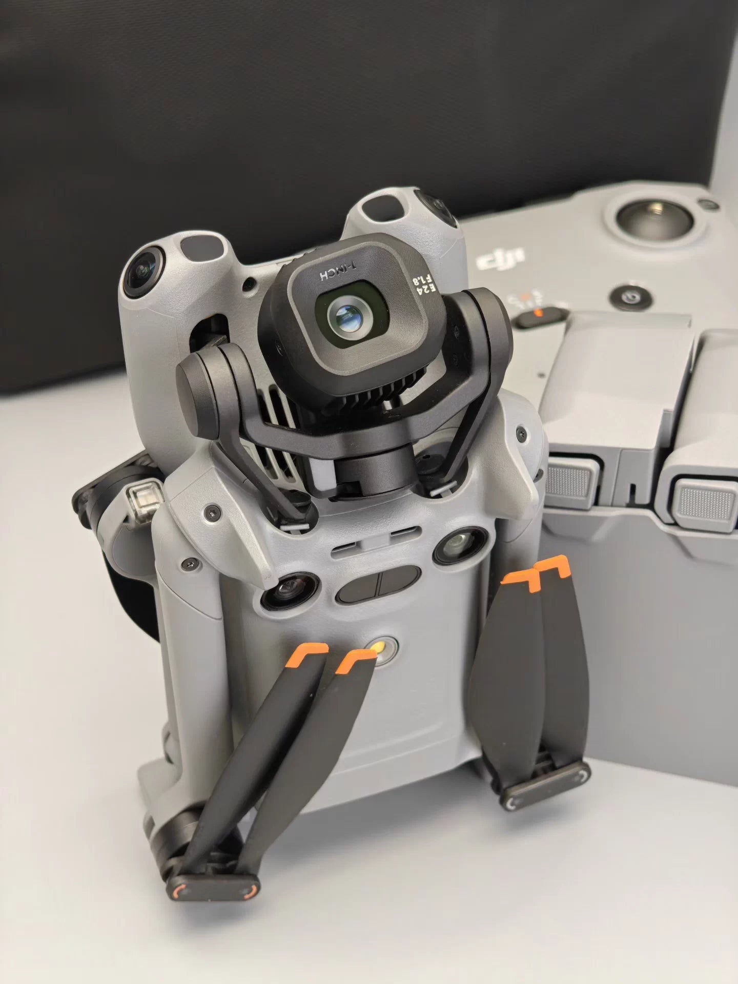 DJI Mini 5 Pro plus battery fly more combo (RC-N3 Remote + 4G Module) | Activated but 0 circles, 3pcs 0-Cycle Long-Life Batteries, Top-Tier Configuration