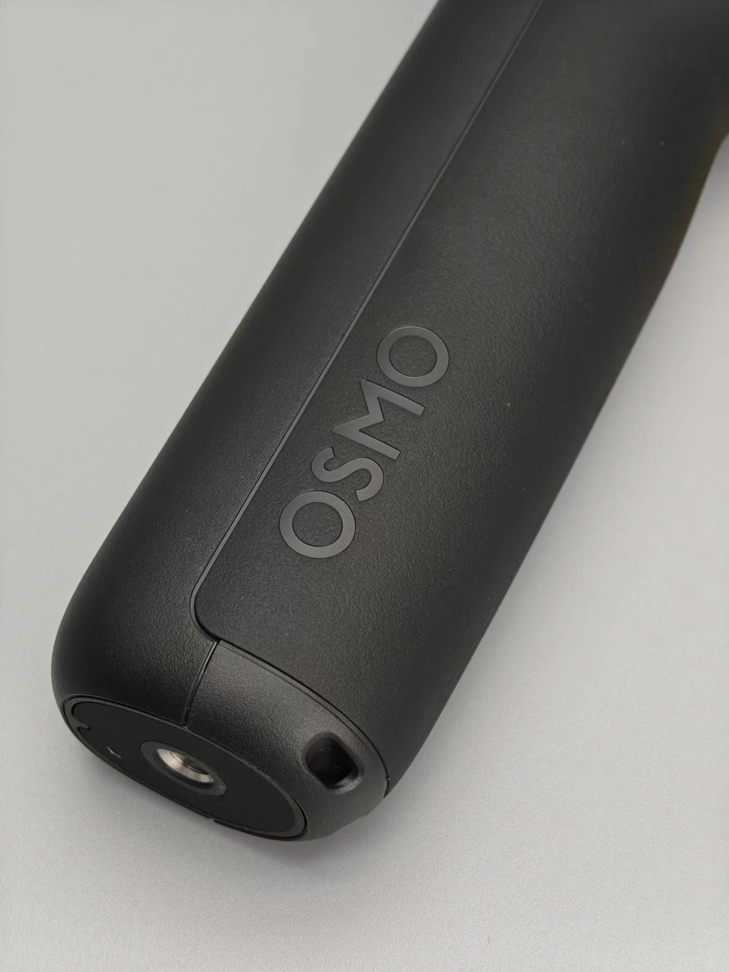 DJI Osmo 360 Battery Extension Rod, Like-New Condition | Built-in Battery for 4.5H 8K Recording